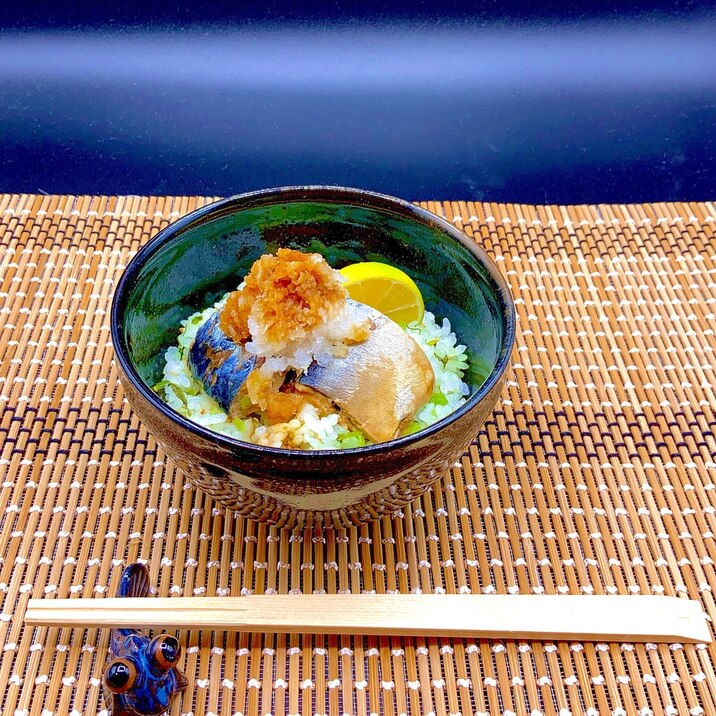 暑い季節に食べたい鯖の缶詰を使ったサッパリ鯖丼♡